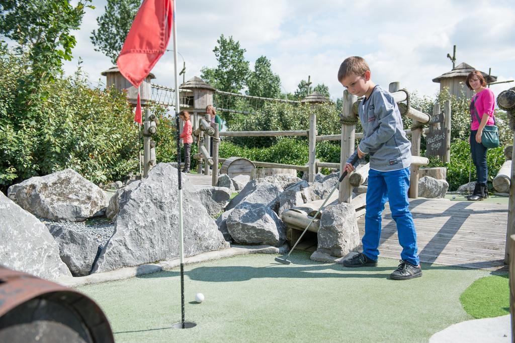 Hotel Sunparks Oostduinkerke - Plopsaland Exterior foto